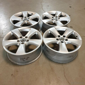 Originál Volkswagen Passat disky 5x112 R17 ET39 - 4