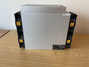 Bitmain Miner L7 - 4