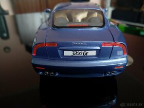 Predám Maserati 3200gt 1:18  Burago - 4