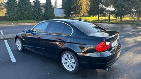 BMW E90 325xi - 4