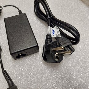 AC adaptér 65W pre notebook, 19V, 3.42A, 5.5x2.5mmAC adaptér - 4