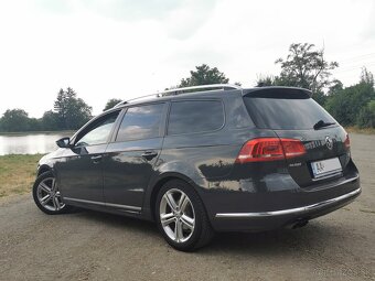 Volkswagen Passat 2.0 TDI CR Variant R-LINE - 4