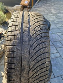 225/55r17 Michelin Alpin  DOT 2422 - 4