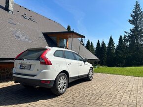 Volvo XC60 2.TDi 4x4 automat - 4