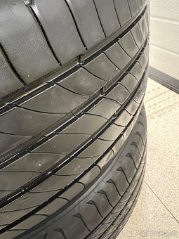 Michelin E Primacy 235/45 R18 pneumatiky - 4