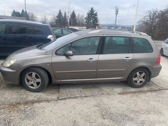 Peugeot 307 sw 2.0 hdi 7 miestné - 4