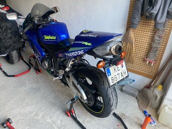 Honda CBR 600RR 2003 - 4