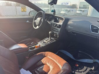 Audi A5 Coupe 2.7 TDi automat rozpredám - 4