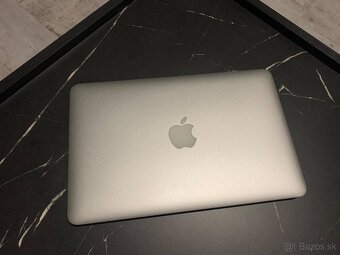 Macbook Air 13-palcový / 2014 - 4