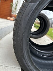 PIRELLI 275/35R20 a 245/40R20 WINTER SOTTOZERO 3 - 4