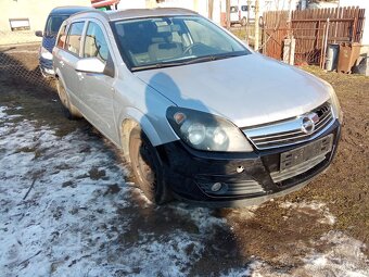 Opel Astra - 4