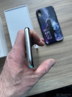 iPhone X 64GB - 4