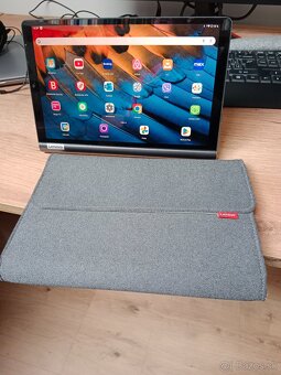 Lenovo Yoga Smart tablet - 4