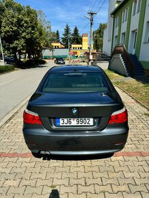 BMW 5 - 4