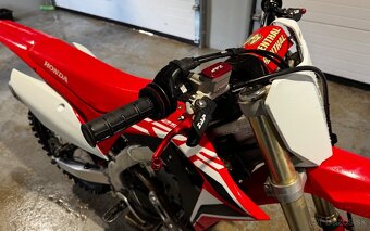 Honda CRF 250R - 4