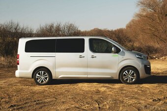 Peugeot Traveller Business VIP - 4