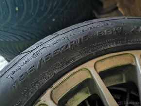 Semislick 195/55 r15 - 4