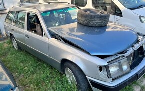 Rozpredám na diely Mercedes E W124 2.3 102.982 1992 - 4