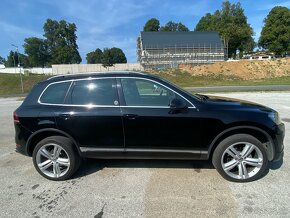 Volkswagen TOUAREG 2 7P 3.0TDi 360 CJMA - 4