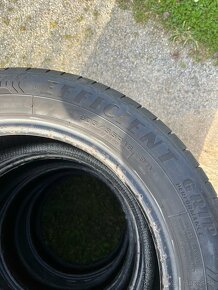 4ks letne pneu Goodyear 205/55 R16 - 4