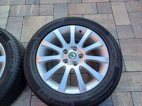 hlinikové disky orig.Skoda Yeti--7Jx17-ET-45---5x112 - 4