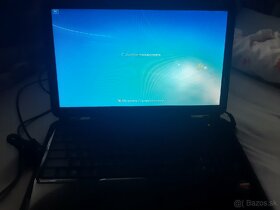 Starsi notebook Asus K51A pc počitač - 4