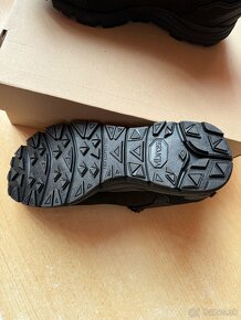 Predám Čierne Taras Low topánky Vibram Goretex - 4