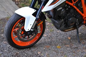 KTM 1290 SUPER DUKE R - 4