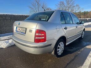 Škoda Fabia 1.2 HTP 12v 190 000km - 4