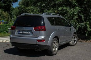 Peugeot 4007 2.2 HDi 2011 - 4