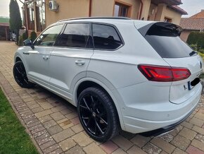 Volkswagen Touareg 3.0 TDI R-Line ,2021, 70tis km - 4