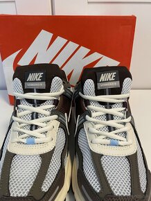 Nike Zoom Vomero 5 - 4