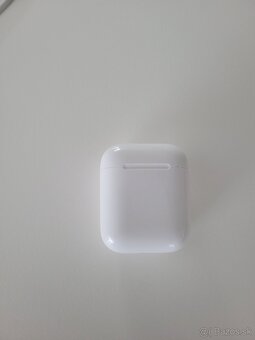 Predám Apple airpods 1 - 4