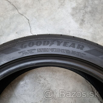 Letné pneumatiky 235/45 R20 GOODYEAR DOT2323 - 4