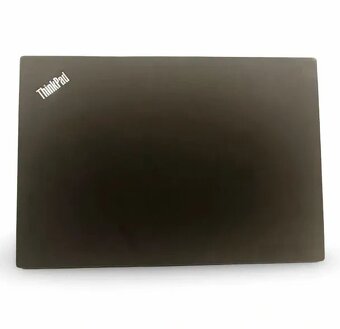 Lenovo ThinkPad T490s - 4