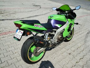 Kawasaki Zx9r - 4