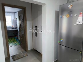 Akcia do 31.12.2024 - 5000 EUR - Predám 3+1 byt so záhradkou - 4