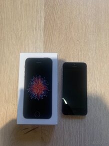 iPhone SE 2016 - 4