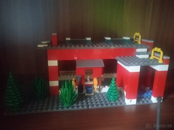 Lego City - Požiarna stanica - 4