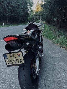 Honda CBR600RR v TP 25kw - 4