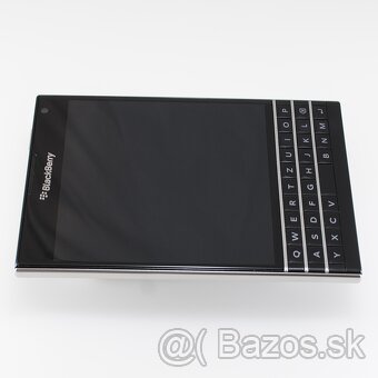 BlackBerry Passport - 4