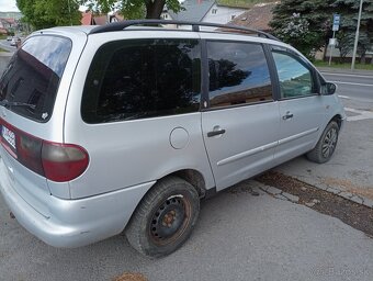 Predám Ford Galaxy 1,9 D - 4