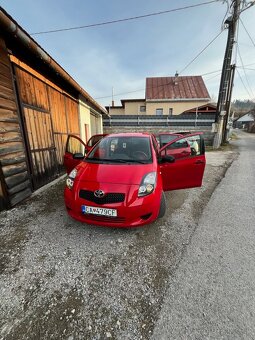 Toyota yaris 1.3 vvti - 4