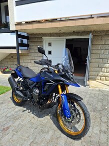 Suzuki v-strom 800 DE - 4