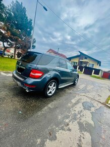 Mercedes-Benz ML550 benzin - 4