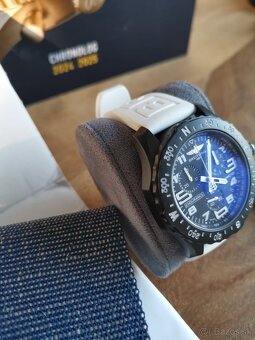 Breitling Endurance Pro Breitlight Gen2 - 4