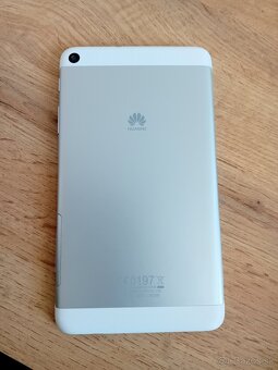 Huawei T1-701w + obal - 4