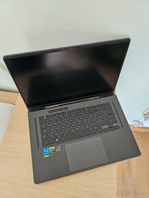 Predám notebook Asus ROG Zephyrus G16 - 4