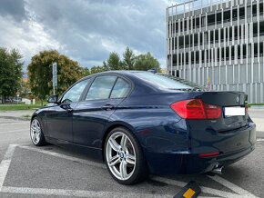 BMW F30 316d nedotknuty interier 19" kolesa - 4