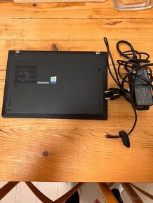 Lenovo Thinkpad x280 - 4